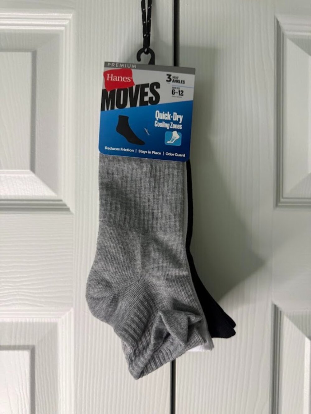 Men's Hanes Premium Socks Moves Quick-Dry Cooling Zones